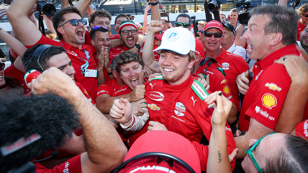 Robert Shwartzman faz história conquistando pole position para a Indy500