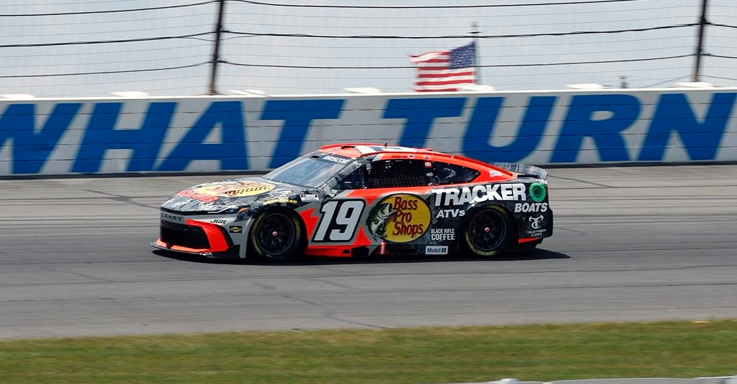 Briscoe vence em Pocono e garante vaga nos playoffs