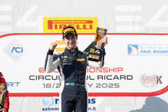 Gabriel Gomez domina em Paul Ricard e lidera na abertura da Euro4